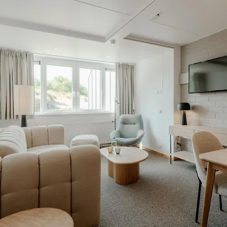 Aparthotel Domein Ter Helme 4*